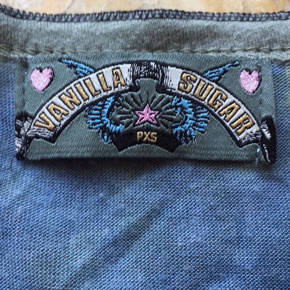 Vanilla Sugar tie-dye/floral olive green trim/snap - Picture 4 of 8